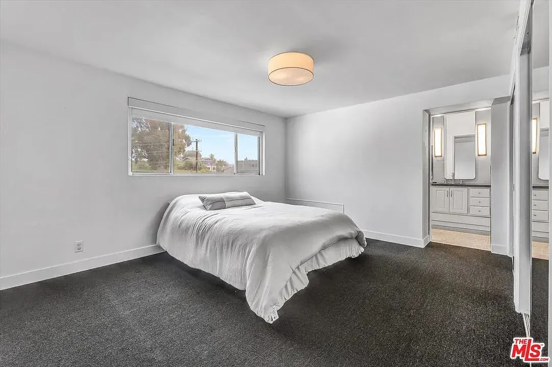 Master bedroom (Lower) - 8204 Calabar Ave