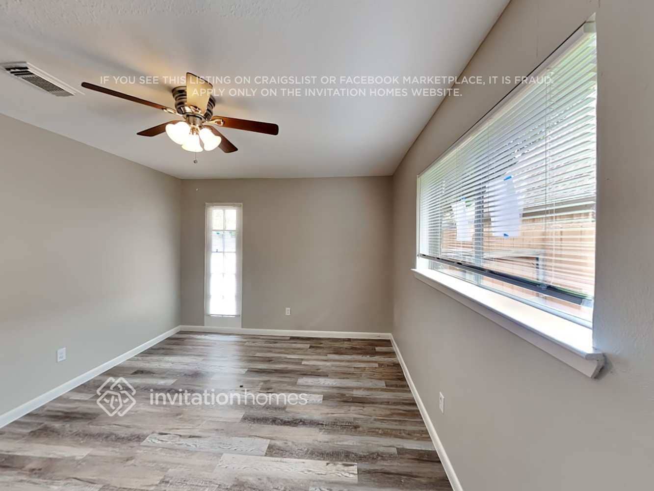 Building Photo - 15607 Oldridge Dr