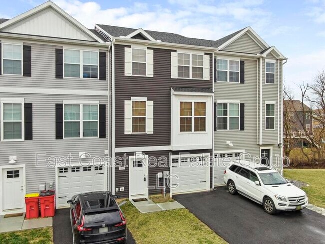 Building Photo - 11089 Gopher Dr N