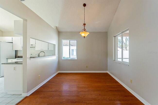 Building Photo - 4303 Longfellow Dr