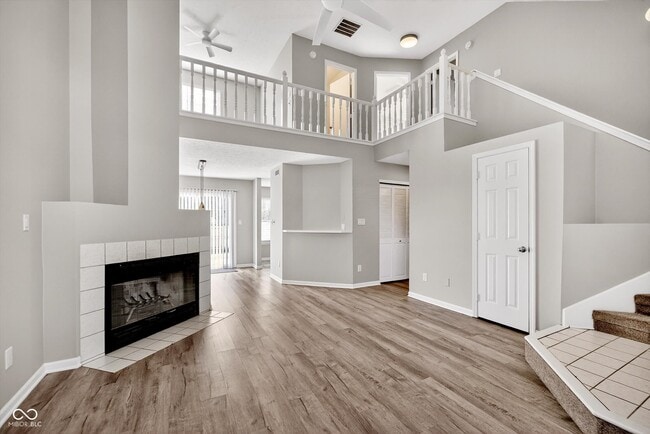 Building Photo - 10769 Park Vista Ct