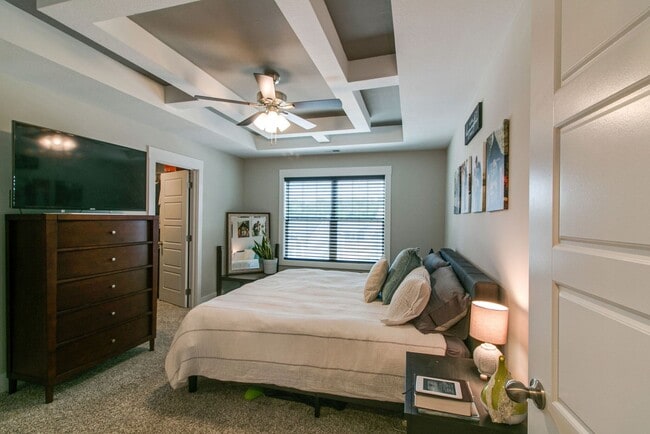 Building Photo - 210 Geneva Ln