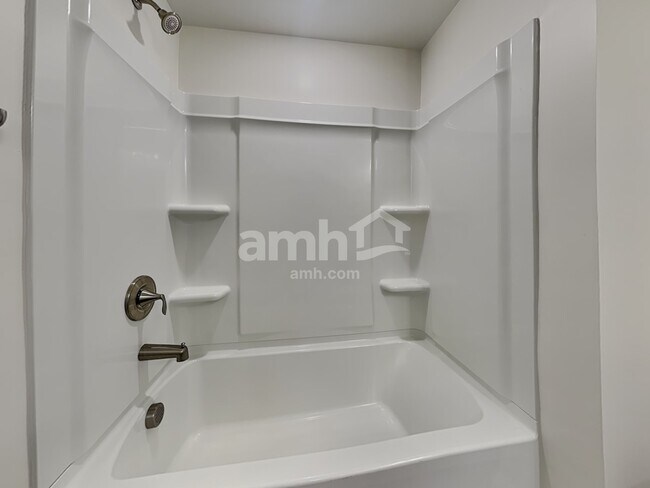 Building Photo - 164 Hazel Pk Dr