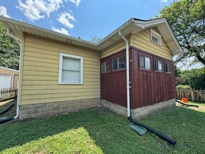 Building Photo - South Fountain Square 2 Bed 1.5 Bath