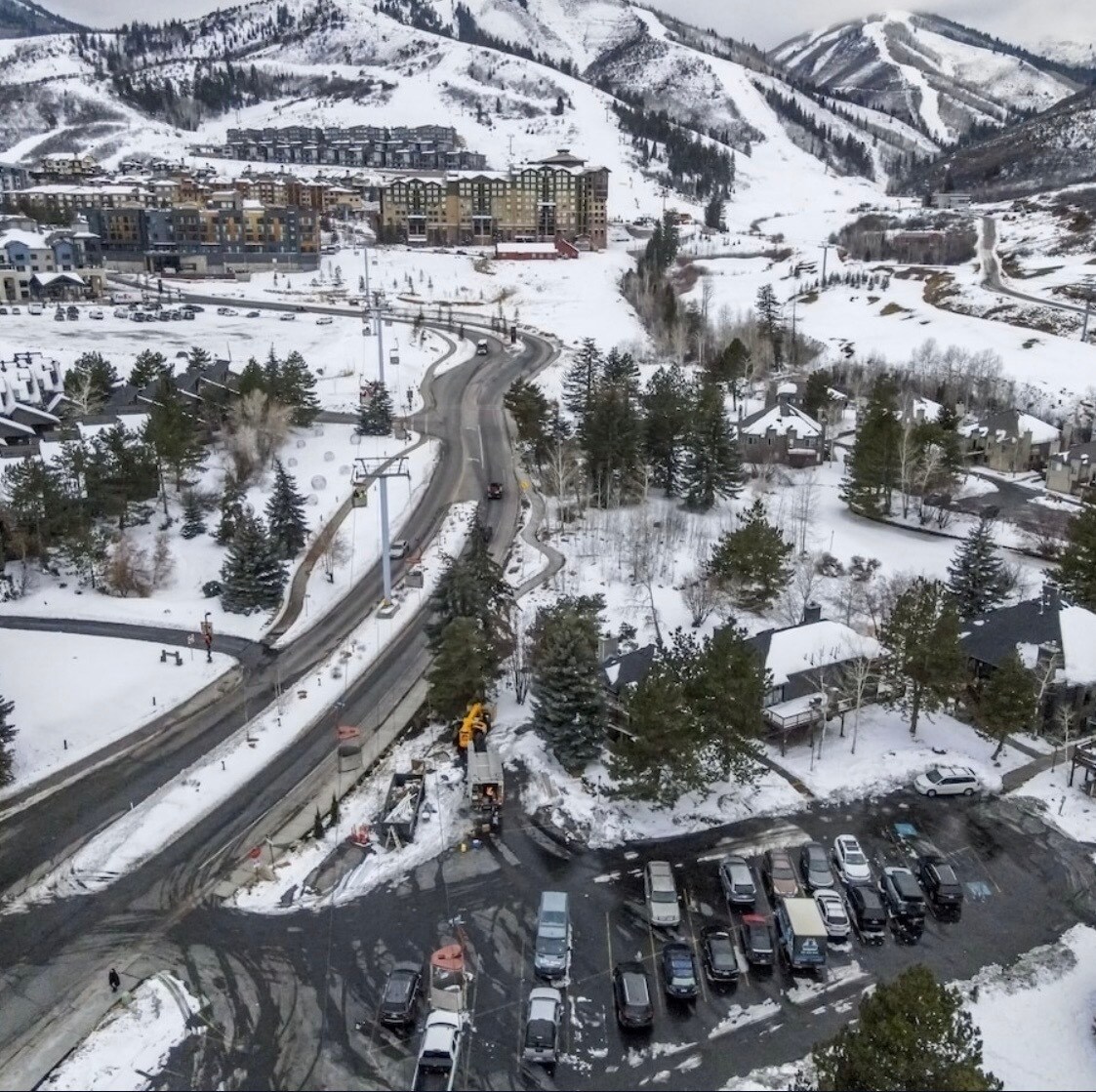 Building Photo - 2100 Canyons Resort Dr