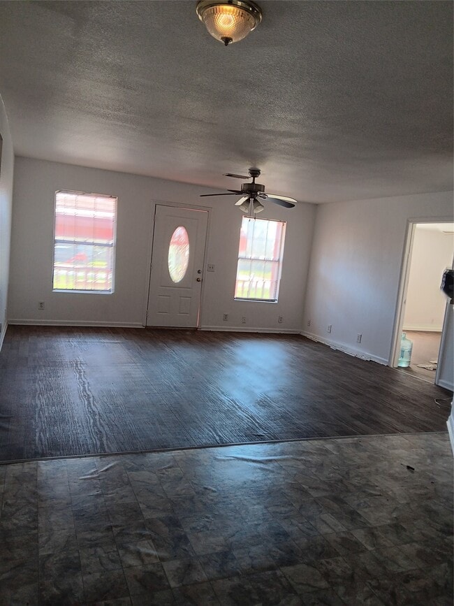 Building Photo - 21427 North St