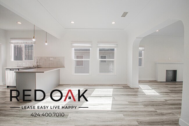 Building Photo - 330 N Genesee Ave