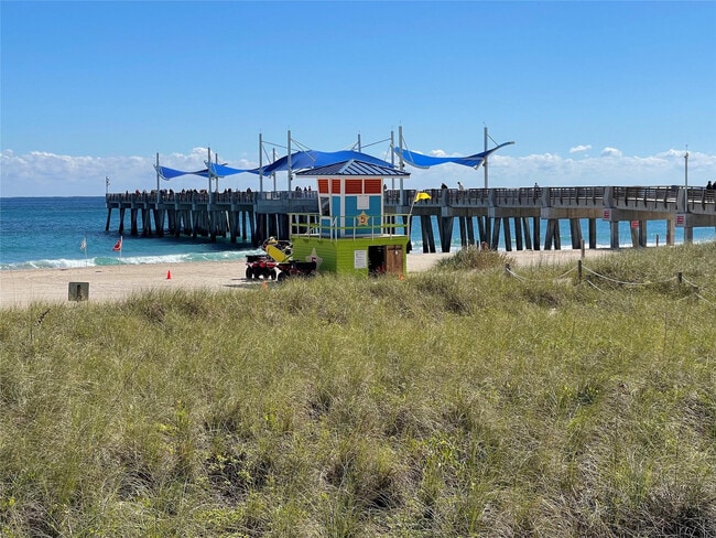 Building Photo - 133 N Pompano Beach Blvd