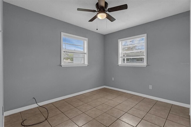Building Photo - 1086 Hibiscus Ct