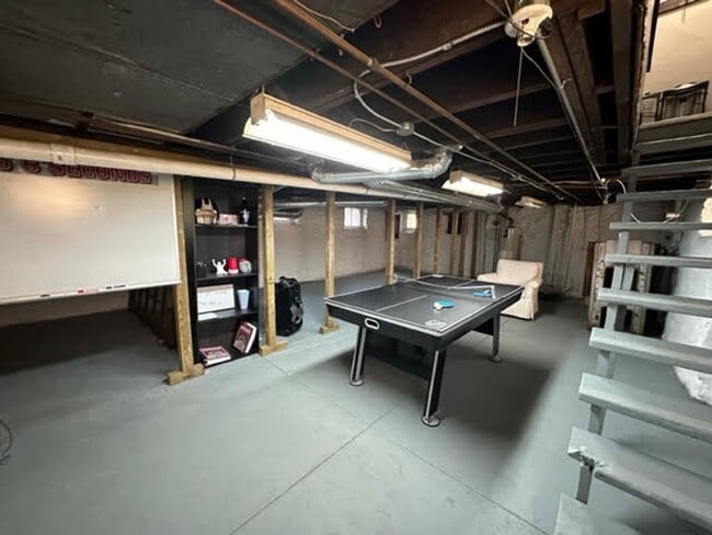 Building Photo - Victorian Village / Short North Single Family House!