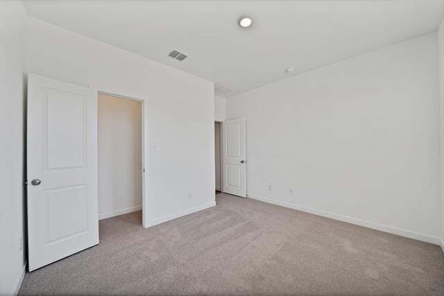 Building Photo - 1505 Adams Dr