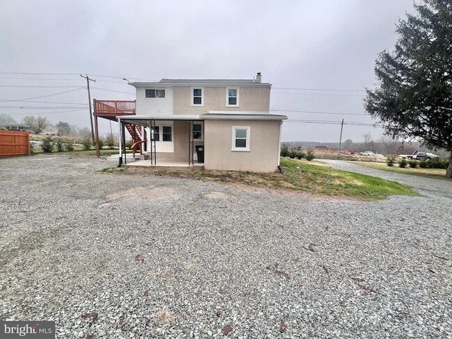 Building Photo - 288 Hoffmansville Rd