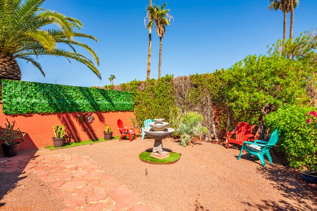 Building Photo - 14 Gary Cir