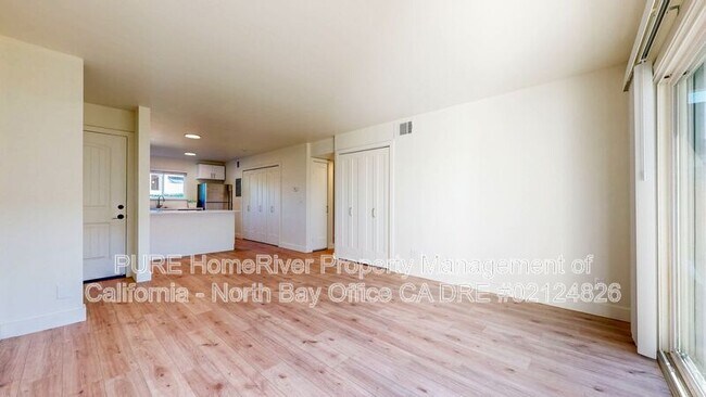 Building Photo - 7359 Boris Ct