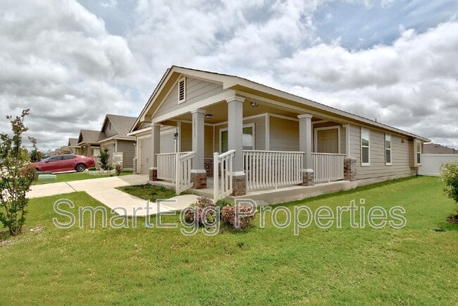 Building Photo - 18313 Cuyahoga Dr