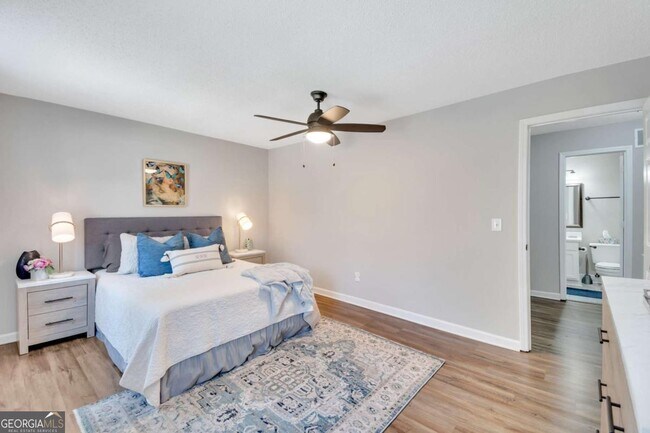 Building Photo - 4521 Coopers Creek Cir SE