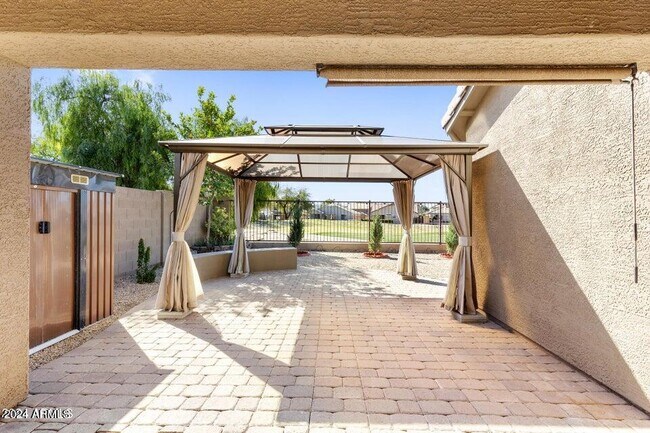 Building Photo - 21303 E Vía Del Palo