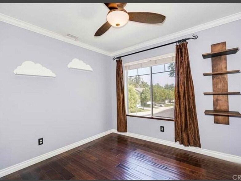 Building Photo - 15996 Mihaylo Ct