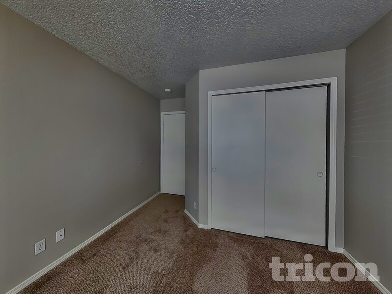 Building Photo - 833 Deming Meadows Dr NE