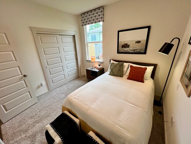 Building Photo - 101 Altamont St