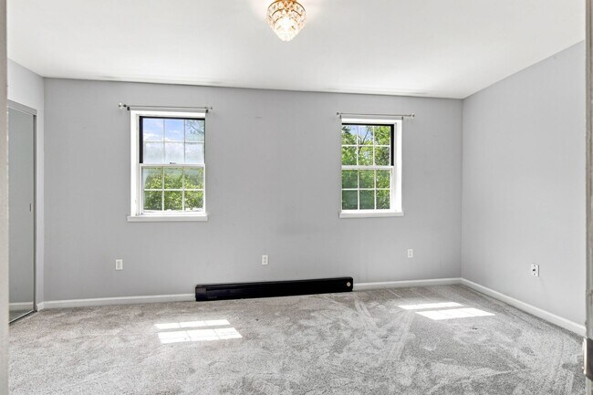 Building Photo - 1008 Cloverton Dr