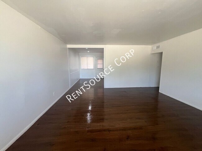 Building Photo - 26335 Community Blvd