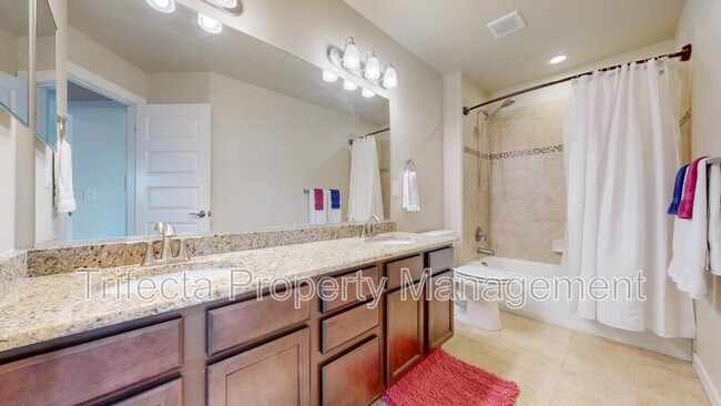 Building Photo - 1472 Moraine Valley Dr