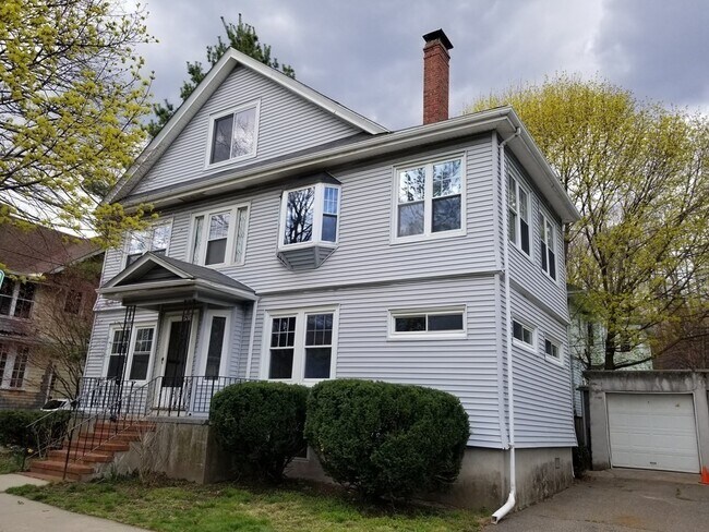 Primary Photo - 163 Tremont St
