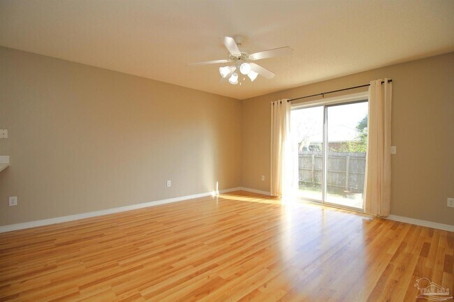 Building Photo - 2007 Marquesas Ln