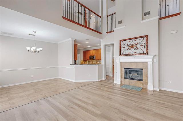 Building Photo - 2108 Harris Pl