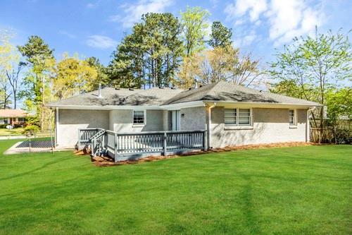 Building Photo - 2346 Leith Ave