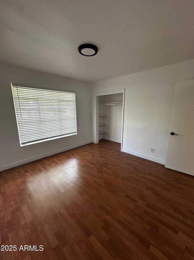 Building Photo - 4238 E Pinchot Ave
