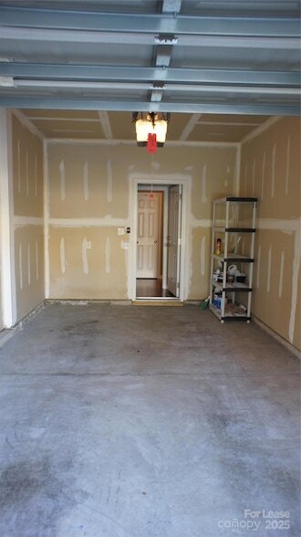 Building Photo - 12027 Stratfield Pl Cir