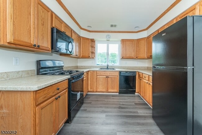 Building Photo - 21 Walsh St