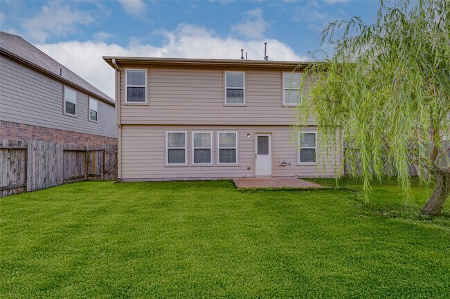 Building Photo - 3030 Madison Elm St