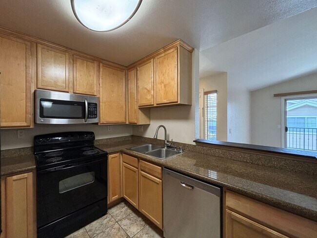 Building Photo - Inviting 1B/1BA Condo in Lemon Grove w/ Balcony, Reserved Parking & Community Pool/Spa!