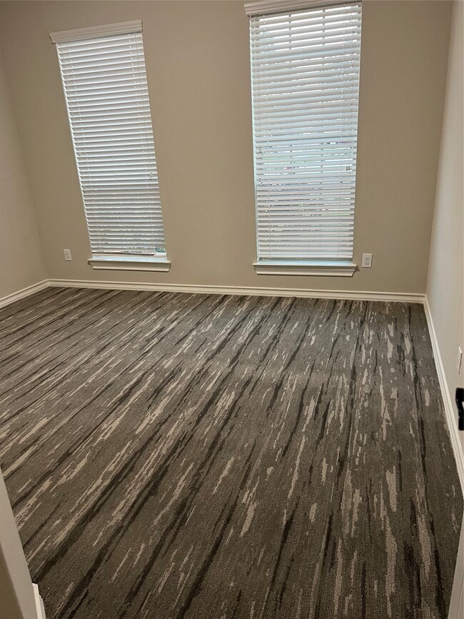 Building Photo - 3518 Christopher Dr