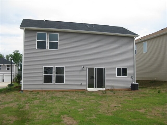 Building Photo - 423 Kerriann Ln