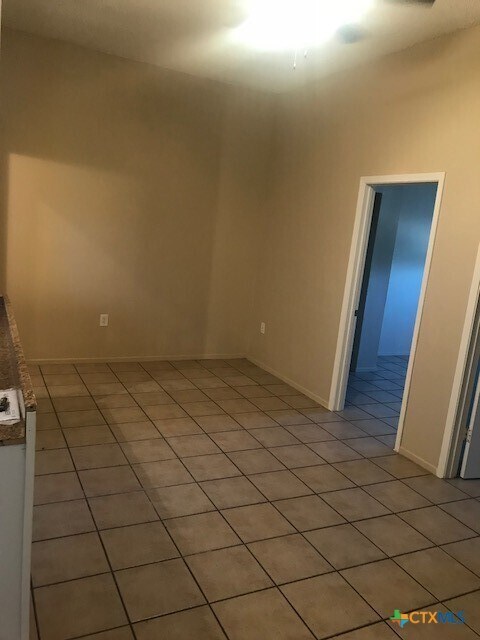 Building Photo - 1410 Marlton St