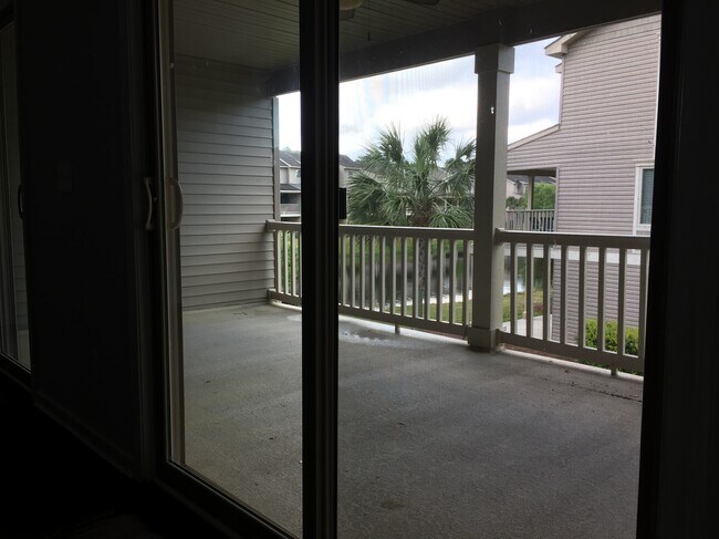 Building Photo - 227 Ceasar Pl