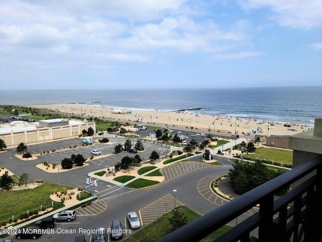 Building Photo - 1501 Ocean Ave