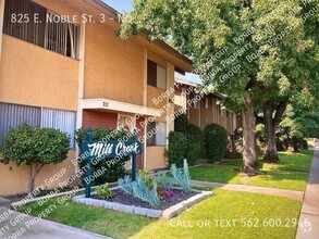 Building Photo - **BEAUTIFUL 2 BED/1 BATH WITH POOL, ONSITE...