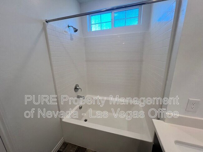 Building Photo - 7366 N Decatur Blvd