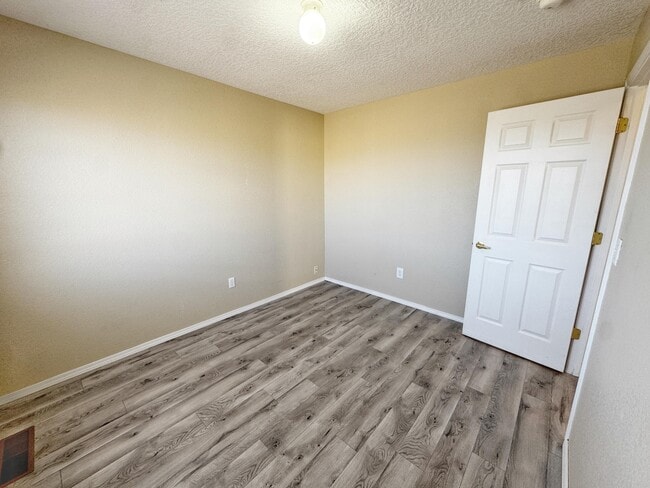 Building Photo - 1131 Pacaya Dr NW