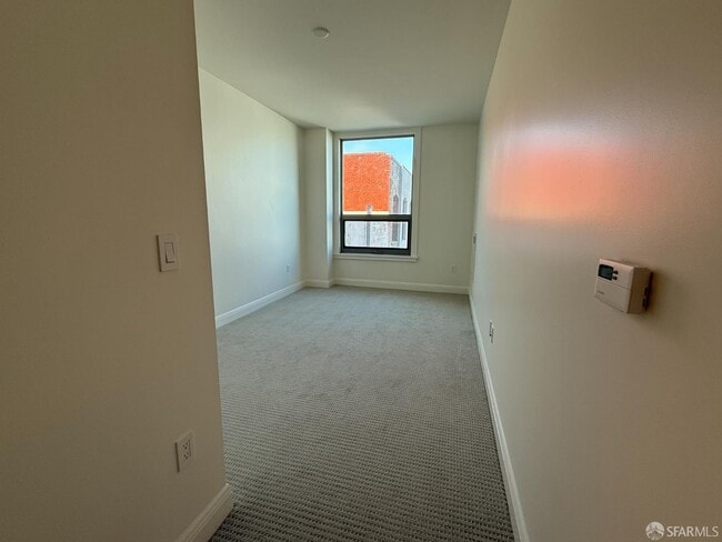 Building Photo - 588 Minna St