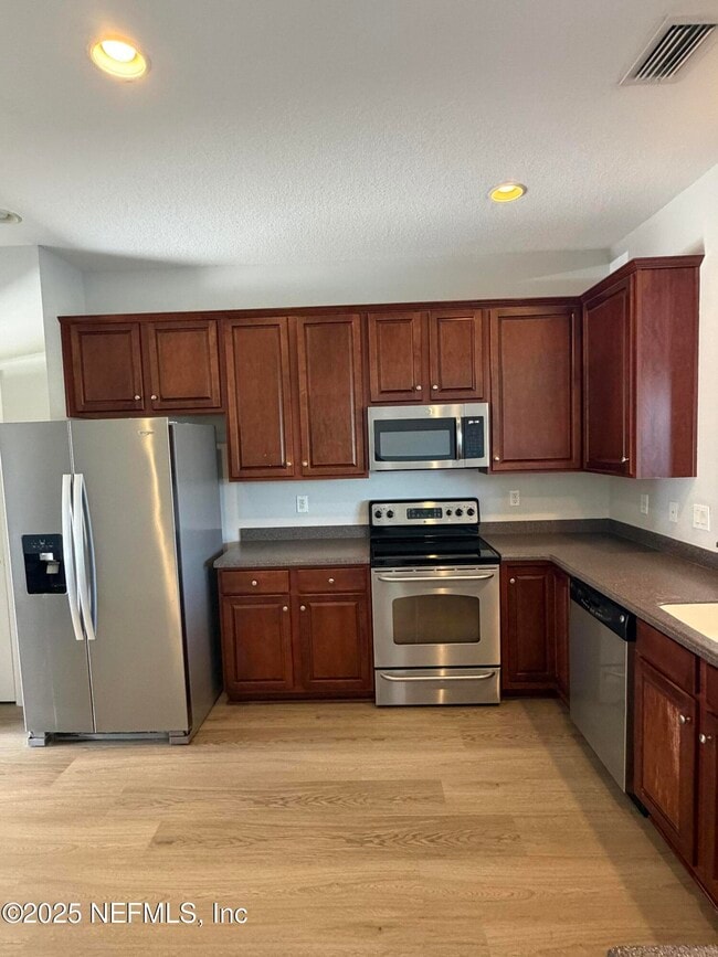 Building Photo - 6342 Autumn Berry Cir