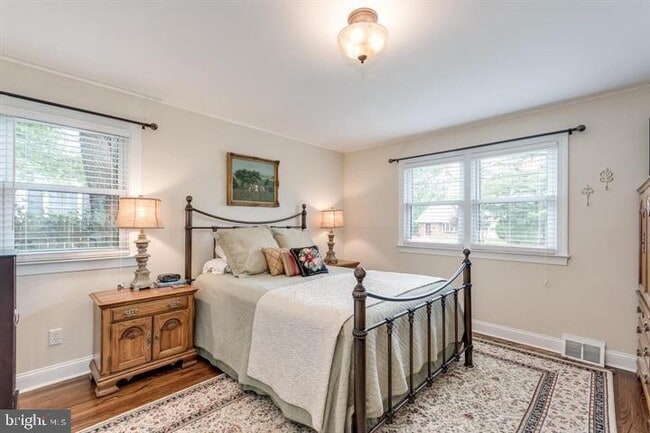 Building Photo - 523 Wayne Ave