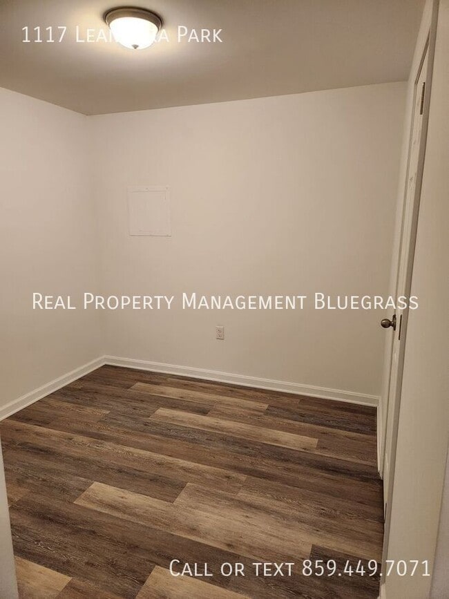 Building Photo - 1117 Leanndra Pk