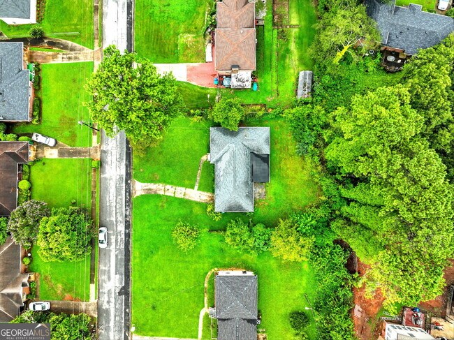 Building Photo - 2493 Miriam Ln