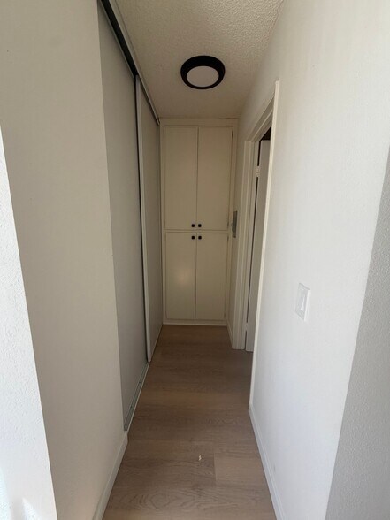 Building Photo - 8539 De Soto Ave